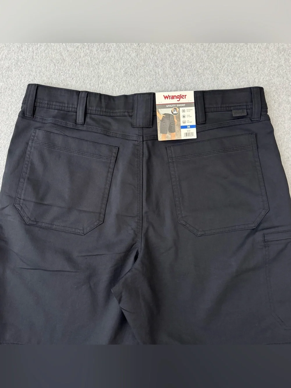 Wrangler Utility Shorts Mens 36 Black Performance Stretch Flex Waistband NWT